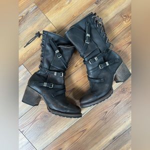 Freebird Cora size 8